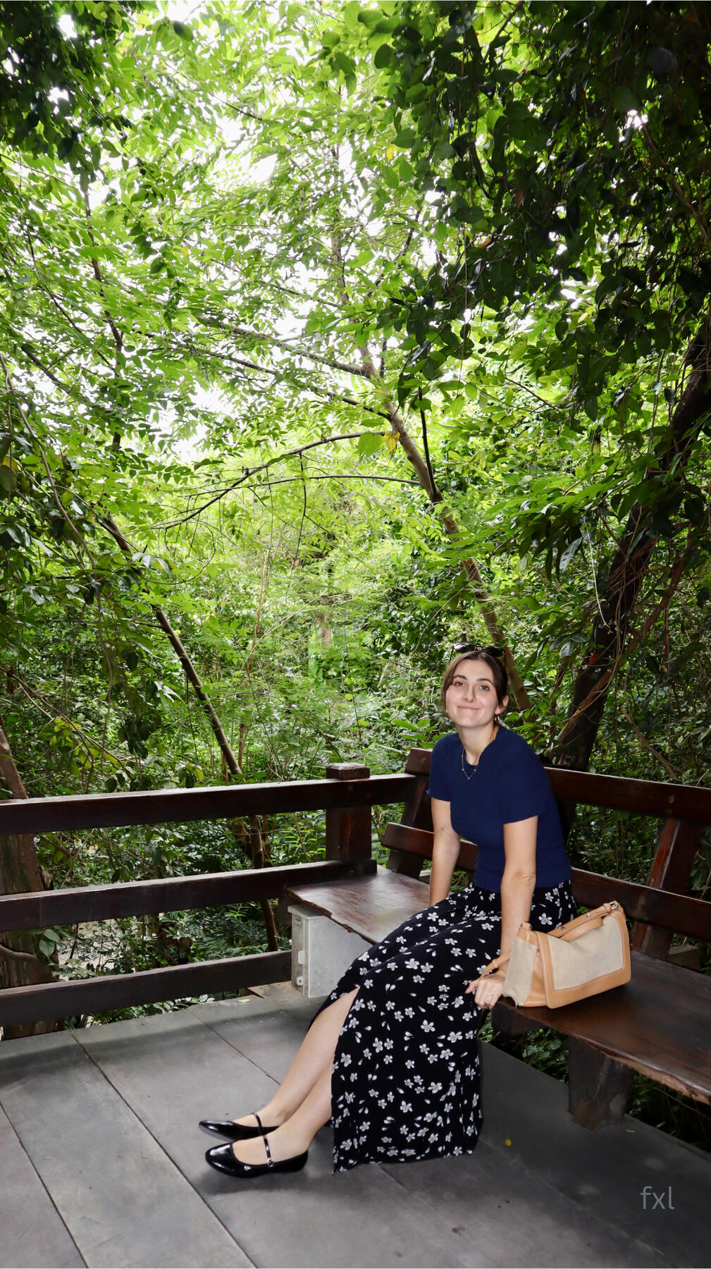 Thailand - Canon EOS M200